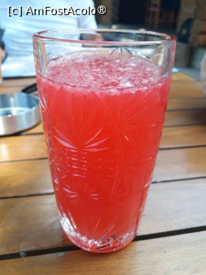 [P35] Minunata limonadă de zmeură Din Eden de la Polovragi. » foto by Floria
 - 
<span class="allrVoted glyphicon glyphicon-heart hidden" id="av1526301"></span>
<a class="m-l-10 hidden" id="sv1526301" onclick="voting_Foto_DelVot(,1526301,29308)" role="button">șterge vot <span class="glyphicon glyphicon-remove"></span></a>
<a id="v91526301" class=" c-red"  onclick="voting_Foto_SetVot(1526301)" role="button"><span class="glyphicon glyphicon-heart-empty"></span> <b>LIKE</b> = Votează poza</a> <img class="hidden"  id="f1526301W9" src="/imagini/loader.gif" border="0" /><span class="AjErrMes hidden" id="e1526301ErM"></span>