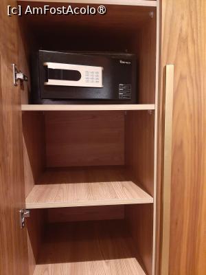 [P15] Longue Vie Hotel » foto by adso
 - 
<span class="allrVoted glyphicon glyphicon-heart hidden" id="av1526335"></span>
<a class="m-l-10 hidden" id="sv1526335" onclick="voting_Foto_DelVot(,1526335,29309)" role="button">șterge vot <span class="glyphicon glyphicon-remove"></span></a>
<a id="v91526335" class=" c-red"  onclick="voting_Foto_SetVot(1526335)" role="button"><span class="glyphicon glyphicon-heart-empty"></span> <b>LIKE</b> = Votează poza</a> <img class="hidden"  id="f1526335W9" src="/imagini/loader.gif" border="0" /><span class="AjErrMes hidden" id="e1526335ErM"></span>