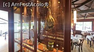 [P09] pe la restaurant » foto by robert
 - 
<span class="allrVoted glyphicon glyphicon-heart hidden" id="av1526731"></span>
<a class="m-l-10 hidden" id="sv1526731" onclick="voting_Foto_DelVot(,1526731,29311)" role="button">șterge vot <span class="glyphicon glyphicon-remove"></span></a>
<a id="v91526731" class=" c-red"  onclick="voting_Foto_SetVot(1526731)" role="button"><span class="glyphicon glyphicon-heart-empty"></span> <b>LIKE</b> = Votează poza</a> <img class="hidden"  id="f1526731W9" src="/imagini/loader.gif" border="0" /><span class="AjErrMes hidden" id="e1526731ErM"></span>