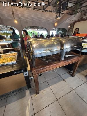 [P12] Mâncare expusă,aici zona cu preparatele principale pe bază de carne acoperite și încălzite » foto by AZE
 - 
<span class="allrVoted glyphicon glyphicon-heart hidden" id="av1527206"></span>
<a class="m-l-10 hidden" id="sv1527206" onclick="voting_Foto_DelVot(,1527206,29317)" role="button">șterge vot <span class="glyphicon glyphicon-remove"></span></a>
<a id="v91527206" class=" c-red"  onclick="voting_Foto_SetVot(1527206)" role="button"><span class="glyphicon glyphicon-heart-empty"></span> <b>LIKE</b> = Votează poza</a> <img class="hidden"  id="f1527206W9" src="/imagini/loader.gif" border="0" /><span class="AjErrMes hidden" id="e1527206ErM"></span>