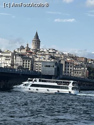 [P10] Podul Galata » foto by raluca banu
 - 
<span class="allrVoted glyphicon glyphicon-heart hidden" id="av1527798"></span>
<a class="m-l-10 hidden" id="sv1527798" onclick="voting_Foto_DelVot(,1527798,29321)" role="button">șterge vot <span class="glyphicon glyphicon-remove"></span></a>
<a id="v91527798" class=" c-red"  onclick="voting_Foto_SetVot(1527798)" role="button"><span class="glyphicon glyphicon-heart-empty"></span> <b>LIKE</b> = Votează poza</a> <img class="hidden"  id="f1527798W9" src="/imagini/loader.gif" border="0" /><span class="AjErrMes hidden" id="e1527798ErM"></span>