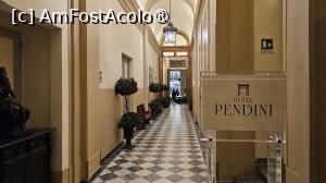 [P10] Hotel Pendini - holul de la parter » foto by doina_c24
 - 
<span class="allrVoted glyphicon glyphicon-heart hidden" id="av1528593"></span>
<a class="m-l-10 hidden" id="sv1528593" onclick="voting_Foto_DelVot(,1528593,29328)" role="button">șterge vot <span class="glyphicon glyphicon-remove"></span></a>
<a id="v91528593" class=" c-red"  onclick="voting_Foto_SetVot(1528593)" role="button"><span class="glyphicon glyphicon-heart-empty"></span> <b>LIKE</b> = Votează poza</a> <img class="hidden"  id="f1528593W9" src="/imagini/loader.gif" border="0" /><span class="AjErrMes hidden" id="e1528593ErM"></span>