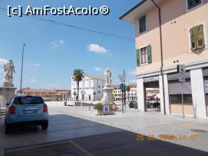 [P06] Pe o contrada, spre Piazza Grande.  » foto by elviramvio
 - 
<span class="allrVoted glyphicon glyphicon-heart hidden" id="av860489"></span>
<a class="m-l-10 hidden" id="sv860489" onclick="voting_Foto_DelVot(,860489,29331)" role="button">șterge vot <span class="glyphicon glyphicon-remove"></span></a>
<a id="v9860489" class=" c-red"  onclick="voting_Foto_SetVot(860489)" role="button"><span class="glyphicon glyphicon-heart-empty"></span> <b>LIKE</b> = Votează poza</a> <img class="hidden"  id="f860489W9" src="/imagini/loader.gif" border="0" /><span class="AjErrMes hidden" id="e860489ErM"></span>