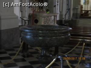 [P08] O cristelniță foarte veche.  » foto by elviramvio
 - 
<span class="allrVoted glyphicon glyphicon-heart hidden" id="av861677"></span>
<a class="m-l-10 hidden" id="sv861677" onclick="voting_Foto_DelVot(,861677,29331)" role="button">șterge vot <span class="glyphicon glyphicon-remove"></span></a>
<a id="v9861677" class=" c-red"  onclick="voting_Foto_SetVot(861677)" role="button"><span class="glyphicon glyphicon-heart-empty"></span> <b>LIKE</b> = Votează poza</a> <img class="hidden"  id="f861677W9" src="/imagini/loader.gif" border="0" /><span class="AjErrMes hidden" id="e861677ErM"></span>