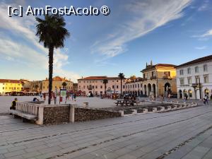 [P24] Piazza Grande » foto by crismis
 - 
<span class="allrVoted glyphicon glyphicon-heart hidden" id="av1529160"></span>
<a class="m-l-10 hidden" id="sv1529160" onclick="voting_Foto_DelVot(,1529160,29332)" role="button">șterge vot <span class="glyphicon glyphicon-remove"></span></a>
<a id="v91529160" class=" c-red"  onclick="voting_Foto_SetVot(1529160)" role="button"><span class="glyphicon glyphicon-heart-empty"></span> <b>LIKE</b> = Votează poza</a> <img class="hidden"  id="f1529160W9" src="/imagini/loader.gif" border="0" /><span class="AjErrMes hidden" id="e1529160ErM"></span>