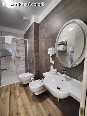 [P09] Hotel Ai Dogi - camera noastră » foto by crismis
 - 
<span class="allrVoted glyphicon glyphicon-heart hidden" id="av1529145"></span>
<a class="m-l-10 hidden" id="sv1529145" onclick="voting_Foto_DelVot(,1529145,29332)" role="button">șterge vot <span class="glyphicon glyphicon-remove"></span></a>
<a id="v91529145" class=" c-red"  onclick="voting_Foto_SetVot(1529145)" role="button"><span class="glyphicon glyphicon-heart-empty"></span> <b>LIKE</b> = Votează poza</a> <img class="hidden"  id="f1529145W9" src="/imagini/loader.gif" border="0" /><span class="AjErrMes hidden" id="e1529145ErM"></span>