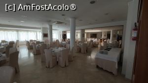 [P16] Hotel Villa Serena - restaurantul » foto by Dragoș_MD
 - 
<span class="allrVoted glyphicon glyphicon-heart hidden" id="av1529405"></span>
<a class="m-l-10 hidden" id="sv1529405" onclick="voting_Foto_DelVot(,1529405,29334)" role="button">șterge vot <span class="glyphicon glyphicon-remove"></span></a>
<a id="v91529405" class=" c-red"  onclick="voting_Foto_SetVot(1529405)" role="button"><span class="glyphicon glyphicon-heart-empty"></span> <b>LIKE</b> = Votează poza</a> <img class="hidden"  id="f1529405W9" src="/imagini/loader.gif" border="0" /><span class="AjErrMes hidden" id="e1529405ErM"></span>