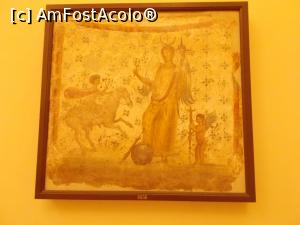 [P03] Muzeul Național de Arheologie, Napoli. &bdquo;Zeița Fortuna&rdquo;, frescă scoasă de la Pompei. » foto by mihaelavoicu
 - 
<span class="allrVoted glyphicon glyphicon-heart hidden" id="av1189297"></span>
<a class="m-l-10 hidden" id="sv1189297" onclick="voting_Foto_DelVot(,1189297,29347)" role="button">șterge vot <span class="glyphicon glyphicon-remove"></span></a>
<a id="v91189297" class=" c-red"  onclick="voting_Foto_SetVot(1189297)" role="button"><span class="glyphicon glyphicon-heart-empty"></span> <b>LIKE</b> = Votează poza</a> <img class="hidden"  id="f1189297W9" src="/imagini/loader.gif" border="0" /><span class="AjErrMes hidden" id="e1189297ErM"></span>
