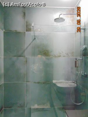 [P13] interior camera » foto by Yolanda
 - 
<span class="allrVoted glyphicon glyphicon-heart hidden" id="av1531138"></span>
<a class="m-l-10 hidden" id="sv1531138" onclick="voting_Foto_DelVot(,1531138,29351)" role="button">șterge vot <span class="glyphicon glyphicon-remove"></span></a>
<a id="v91531138" class=" c-red"  onclick="voting_Foto_SetVot(1531138)" role="button"><span class="glyphicon glyphicon-heart-empty"></span> <b>LIKE</b> = Votează poza</a> <img class="hidden"  id="f1531138W9" src="/imagini/loader.gif" border="0" /><span class="AjErrMes hidden" id="e1531138ErM"></span>