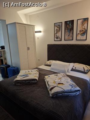 [P15] Niš, Tanis Apartments, Apartamentul, Dormitorul cu a lui dotare » foto by mprofeanu
 - 
<span class="allrVoted glyphicon glyphicon-heart hidden" id="av1532844"></span>
<a class="m-l-10 hidden" id="sv1532844" onclick="voting_Foto_DelVot(,1532844,29358)" role="button">șterge vot <span class="glyphicon glyphicon-remove"></span></a>
<a id="v91532844" class=" c-red"  onclick="voting_Foto_SetVot(1532844)" role="button"><span class="glyphicon glyphicon-heart-empty"></span> <b>LIKE</b> = Votează poza</a> <img class="hidden"  id="f1532844W9" src="/imagini/loader.gif" border="0" /><span class="AjErrMes hidden" id="e1532844ErM"></span>