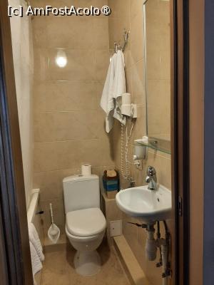 [P20] Astoria Hotel » foto by adso
 - 
<span class="allrVoted glyphicon glyphicon-heart hidden" id="av1533396"></span>
<a class="m-l-10 hidden" id="sv1533396" onclick="voting_Foto_DelVot(,1533396,29364)" role="button">șterge vot <span class="glyphicon glyphicon-remove"></span></a>
<a id="v91533396" class=" c-red"  onclick="voting_Foto_SetVot(1533396)" role="button"><span class="glyphicon glyphicon-heart-empty"></span> <b>LIKE</b> = Votează poza</a> <img class="hidden"  id="f1533396W9" src="/imagini/loader.gif" border="0" /><span class="AjErrMes hidden" id="e1533396ErM"></span>