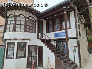 [P04] Priștina, Old House văzută din Curtea interioară amenajată ca parcare » foto by mprofeanu
 - 
<span class="allrVoted glyphicon glyphicon-heart hidden" id="av1533538"></span>
<a class="m-l-10 hidden" id="sv1533538" onclick="voting_Foto_DelVot(,1533538,29368)" role="button">șterge vot <span class="glyphicon glyphicon-remove"></span></a>
<a id="v91533538" class=" c-red"  onclick="voting_Foto_SetVot(1533538)" role="button"><span class="glyphicon glyphicon-heart-empty"></span> <b>LIKE</b> = Votează poza</a> <img class="hidden"  id="f1533538W9" src="/imagini/loader.gif" border="0" /><span class="AjErrMes hidden" id="e1533538ErM"></span>