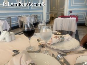 [P10] Restaurant La Comtesse - la masă » foto by nicole33
 - 
<span class="allrVoted glyphicon glyphicon-heart hidden" id="av1534950"></span>
<a class="m-l-10 hidden" id="sv1534950" onclick="voting_Foto_DelVot(,1534950,29377)" role="button">șterge vot <span class="glyphicon glyphicon-remove"></span></a>
<a id="v91534950" class=" c-red"  onclick="voting_Foto_SetVot(1534950)" role="button"><span class="glyphicon glyphicon-heart-empty"></span> <b>LIKE</b> = Votează poza</a> <img class="hidden"  id="f1534950W9" src="/imagini/loader.gif" border="0" /><span class="AjErrMes hidden" id="e1534950ErM"></span>