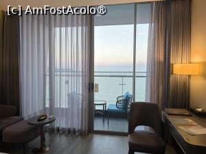 [P16] Le Sands Danang; camera » foto by crismis
 - 
<span class="allrVoted glyphicon glyphicon-heart hidden" id="av1535696"></span>
<a class="m-l-10 hidden" id="sv1535696" onclick="voting_Foto_DelVot(,1535696,29389)" role="button">șterge vot <span class="glyphicon glyphicon-remove"></span></a>
<a id="v91535696" class=" c-red"  onclick="voting_Foto_SetVot(1535696)" role="button"><span class="glyphicon glyphicon-heart-empty"></span> <b>LIKE</b> = Votează poza</a> <img class="hidden"  id="f1535696W9" src="/imagini/loader.gif" border="0" /><span class="AjErrMes hidden" id="e1535696ErM"></span>
