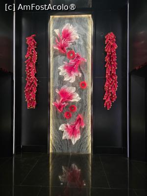[P39] Le Sands Danang; decor » foto by crismis
 - 
<span class="allrVoted glyphicon glyphicon-heart hidden" id="av1535719"></span>
<a class="m-l-10 hidden" id="sv1535719" onclick="voting_Foto_DelVot(,1535719,29389)" role="button">șterge vot <span class="glyphicon glyphicon-remove"></span></a>
<a id="v91535719" class=" c-red"  onclick="voting_Foto_SetVot(1535719)" role="button"><span class="glyphicon glyphicon-heart-empty"></span> <b>LIKE</b> = Votează poza</a> <img class="hidden"  id="f1535719W9" src="/imagini/loader.gif" border="0" /><span class="AjErrMes hidden" id="e1535719ErM"></span>