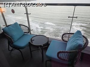 [P09] Le Sands Danang; camera » foto by crismis
 - 
<span class="allrVoted glyphicon glyphicon-heart hidden" id="av1535689"></span>
<a class="m-l-10 hidden" id="sv1535689" onclick="voting_Foto_DelVot(,1535689,29389)" role="button">șterge vot <span class="glyphicon glyphicon-remove"></span></a>
<a id="v91535689" class=" c-red"  onclick="voting_Foto_SetVot(1535689)" role="button"><span class="glyphicon glyphicon-heart-empty"></span> <b>LIKE</b> = Votează poza</a> <img class="hidden"  id="f1535689W9" src="/imagini/loader.gif" border="0" /><span class="AjErrMes hidden" id="e1535689ErM"></span>
