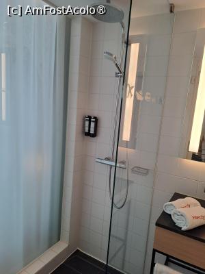 [P21] Hotel Intercity-Graz - camera 439 » foto by zlatna
 - 
<span class="allrVoted glyphicon glyphicon-heart hidden" id="av1546574"></span>
<a class="m-l-10 hidden" id="sv1546574" onclick="voting_Foto_DelVot(,1546574,29399)" role="button">șterge vot <span class="glyphicon glyphicon-remove"></span></a>
<a id="v91546574" class=" c-red"  onclick="voting_Foto_SetVot(1546574)" role="button"><span class="glyphicon glyphicon-heart-empty"></span> <b>LIKE</b> = Votează poza</a> <img class="hidden"  id="f1546574W9" src="/imagini/loader.gif" border="0" /><span class="AjErrMes hidden" id="e1546574ErM"></span>