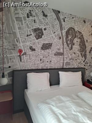 [P25] Hotel Intercity-Graz - camera 439 » foto by zlatna
 - 
<span class="allrVoted glyphicon glyphicon-heart hidden" id="av1546578"></span>
<a class="m-l-10 hidden" id="sv1546578" onclick="voting_Foto_DelVot(,1546578,29399)" role="button">șterge vot <span class="glyphicon glyphicon-remove"></span></a>
<a id="v91546578" class=" c-red"  onclick="voting_Foto_SetVot(1546578)" role="button"><span class="glyphicon glyphicon-heart-empty"></span> <b>LIKE</b> = Votează poza</a> <img class="hidden"  id="f1546578W9" src="/imagini/loader.gif" border="0" /><span class="AjErrMes hidden" id="e1546578ErM"></span>
