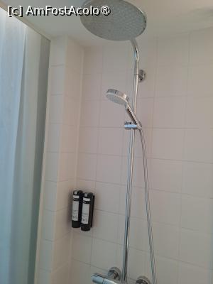 [P27] Hotel Intercity-Graz - camera 439 » foto by zlatna
 - 
<span class="allrVoted glyphicon glyphicon-heart hidden" id="av1546580"></span>
<a class="m-l-10 hidden" id="sv1546580" onclick="voting_Foto_DelVot(,1546580,29399)" role="button">șterge vot <span class="glyphicon glyphicon-remove"></span></a>
<a id="v91546580" class=" c-red"  onclick="voting_Foto_SetVot(1546580)" role="button"><span class="glyphicon glyphicon-heart-empty"></span> <b>LIKE</b> = Votează poza</a> <img class="hidden"  id="f1546580W9" src="/imagini/loader.gif" border="0" /><span class="AjErrMes hidden" id="e1546580ErM"></span>