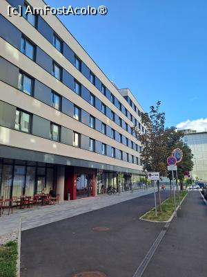 [P05] Hotel Intercity-Graz » foto by zlatna
 - 
<span class="allrVoted glyphicon glyphicon-heart hidden" id="av1546558"></span>
<a class="m-l-10 hidden" id="sv1546558" onclick="voting_Foto_DelVot(,1546558,29399)" role="button">șterge vot <span class="glyphicon glyphicon-remove"></span></a>
<a id="v91546558" class=" c-red"  onclick="voting_Foto_SetVot(1546558)" role="button"><span class="glyphicon glyphicon-heart-empty"></span> <b>LIKE</b> = Votează poza</a> <img class="hidden"  id="f1546558W9" src="/imagini/loader.gif" border="0" /><span class="AjErrMes hidden" id="e1546558ErM"></span>
