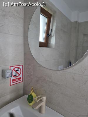 [P06] SunScape Corbu; baia » foto by crismis
 - 
<span class="allrVoted glyphicon glyphicon-heart hidden" id="av1538153"></span>
<a class="m-l-10 hidden" id="sv1538153" onclick="voting_Foto_DelVot(,1538153,29404)" role="button">șterge vot <span class="glyphicon glyphicon-remove"></span></a>
<a id="v91538153" class=" c-red"  onclick="voting_Foto_SetVot(1538153)" role="button"><span class="glyphicon glyphicon-heart-empty"></span> <b>LIKE</b> = Votează poza</a> <img class="hidden"  id="f1538153W9" src="/imagini/loader.gif" border="0" /><span class="AjErrMes hidden" id="e1538153ErM"></span>