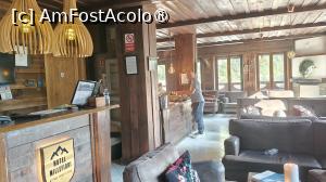 [P07] Hotel Millefiori, receptie-lobby » foto by elenaadina
 - 
<span class="allrVoted glyphicon glyphicon-heart hidden" id="av1538321"></span>
<a class="m-l-10 hidden" id="sv1538321" onclick="voting_Foto_DelVot(,1538321,29407)" role="button">șterge vot <span class="glyphicon glyphicon-remove"></span></a>
<a id="v91538321" class=" c-red"  onclick="voting_Foto_SetVot(1538321)" role="button"><span class="glyphicon glyphicon-heart-empty"></span> <b>LIKE</b> = Votează poza</a> <img class="hidden"  id="f1538321W9" src="/imagini/loader.gif" border="0" /><span class="AjErrMes hidden" id="e1538321ErM"></span>