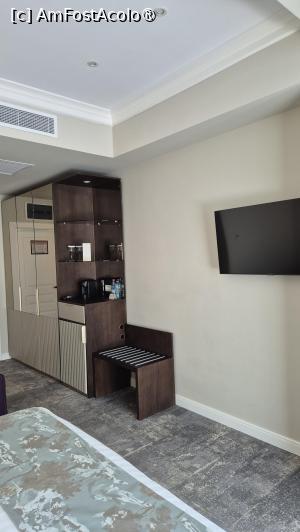 [P12] Hotel Panoramic - prin cameră » foto by ANILU
 - 
<span class="allrVoted glyphicon glyphicon-heart hidden" id="av1540805"></span>
<a class="m-l-10 hidden" id="sv1540805" onclick="voting_Foto_DelVot(,1540805,29428)" role="button">șterge vot <span class="glyphicon glyphicon-remove"></span></a>
<a id="v91540805" class=" c-red"  onclick="voting_Foto_SetVot(1540805)" role="button"><span class="glyphicon glyphicon-heart-empty"></span> <b>LIKE</b> = Votează poza</a> <img class="hidden"  id="f1540805W9" src="/imagini/loader.gif" border="0" /><span class="AjErrMes hidden" id="e1540805ErM"></span>