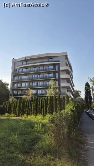 [P03] Hotel Panoramic - vedere laterală » foto by ANILU
 - 
<span class="allrVoted glyphicon glyphicon-heart hidden" id="av1540796"></span>
<a class="m-l-10 hidden" id="sv1540796" onclick="voting_Foto_DelVot(,1540796,29428)" role="button">șterge vot <span class="glyphicon glyphicon-remove"></span></a>
<a id="v91540796" class=" c-red"  onclick="voting_Foto_SetVot(1540796)" role="button"><span class="glyphicon glyphicon-heart-empty"></span> <b>LIKE</b> = Votează poza</a> <img class="hidden"  id="f1540796W9" src="/imagini/loader.gif" border="0" /><span class="AjErrMes hidden" id="e1540796ErM"></span>