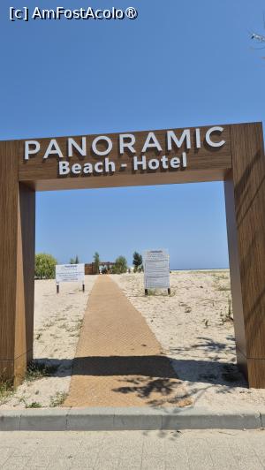 [P30] Hotel Panoramic - intrarea pe plaja hotelului » foto by ANILU
 - 
<span class="allrVoted glyphicon glyphicon-heart hidden" id="av1540823"></span>
<a class="m-l-10 hidden" id="sv1540823" onclick="voting_Foto_DelVot(,1540823,29428)" role="button">șterge vot <span class="glyphicon glyphicon-remove"></span></a>
<a id="v91540823" class=" c-red"  onclick="voting_Foto_SetVot(1540823)" role="button"><span class="glyphicon glyphicon-heart-empty"></span> <b>LIKE</b> = Votează poza</a> <img class="hidden"  id="f1540823W9" src="/imagini/loader.gif" border="0" /><span class="AjErrMes hidden" id="e1540823ErM"></span>