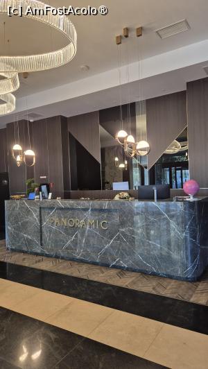 [P05] Hotel Panoramic - recepția » foto by ANILU
 - 
<span class="allrVoted glyphicon glyphicon-heart hidden" id="av1540798"></span>
<a class="m-l-10 hidden" id="sv1540798" onclick="voting_Foto_DelVot(,1540798,29428)" role="button">șterge vot <span class="glyphicon glyphicon-remove"></span></a>
<a id="v91540798" class=" c-red"  onclick="voting_Foto_SetVot(1540798)" role="button"><span class="glyphicon glyphicon-heart-empty"></span> <b>LIKE</b> = Votează poza</a> <img class="hidden"  id="f1540798W9" src="/imagini/loader.gif" border="0" /><span class="AjErrMes hidden" id="e1540798ErM"></span>