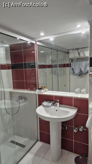 [P23] Hotel Mediterranee - prin baie » foto by ANILU
 - 
<span class="allrVoted glyphicon glyphicon-heart hidden" id="av1545836"></span>
<a class="m-l-10 hidden" id="sv1545836" onclick="voting_Foto_DelVot(,1545836,29452)" role="button">șterge vot <span class="glyphicon glyphicon-remove"></span></a>
<a id="v91545836" class=" c-red"  onclick="voting_Foto_SetVot(1545836)" role="button"><span class="glyphicon glyphicon-heart-empty"></span> <b>LIKE</b> = Votează poza</a> <img class="hidden"  id="f1545836W9" src="/imagini/loader.gif" border="0" /><span class="AjErrMes hidden" id="e1545836ErM"></span>