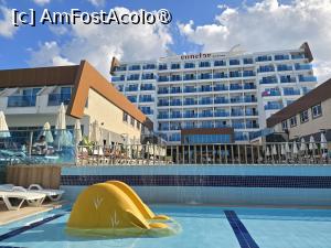 [P10] Piscina hotelului » foto by Mirinda
 - 
<span class="allrVoted glyphicon glyphicon-heart hidden" id="av1545916"></span>
<a class="m-l-10 hidden" id="sv1545916" onclick="voting_Foto_DelVot(,1545916,29453)" role="button">șterge vot <span class="glyphicon glyphicon-remove"></span></a>
<a id="v91545916" class=" c-red"  onclick="voting_Foto_SetVot(1545916)" role="button"><span class="glyphicon glyphicon-heart-empty"></span> <b>LIKE</b> = Votează poza</a> <img class="hidden"  id="f1545916W9" src="/imagini/loader.gif" border="0" /><span class="AjErrMes hidden" id="e1545916ErM"></span>