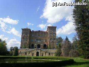 [P24] Aglie - castelul Ducal inconjurat de gradini superbe » foto by Nicu Teusdea
 - 
<span class="allrVoted glyphicon glyphicon-heart hidden" id="av404808"></span>
<a class="m-l-10 hidden" id="sv404808" onclick="voting_Foto_DelVot(,404808,29456)" role="button">șterge vot <span class="glyphicon glyphicon-remove"></span></a>
<a id="v9404808" class=" c-red"  onclick="voting_Foto_SetVot(404808)" role="button"><span class="glyphicon glyphicon-heart-empty"></span> <b>LIKE</b> = Votează poza</a> <img class="hidden"  id="f404808W9" src="/imagini/loader.gif" border="0" /><span class="AjErrMes hidden" id="e404808ErM"></span>