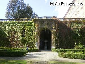 [P31] Aglie - imagini din parc » foto by Nicu Teusdea
 - 
<span class="allrVoted glyphicon glyphicon-heart hidden" id="av404815"></span>
<a class="m-l-10 hidden" id="sv404815" onclick="voting_Foto_DelVot(,404815,29456)" role="button">șterge vot <span class="glyphicon glyphicon-remove"></span></a>
<a id="v9404815" class=" c-red"  onclick="voting_Foto_SetVot(404815)" role="button"><span class="glyphicon glyphicon-heart-empty"></span> <b>LIKE</b> = Votează poza</a> <img class="hidden"  id="f404815W9" src="/imagini/loader.gif" border="0" /><span class="AjErrMes hidden" id="e404815ErM"></span>