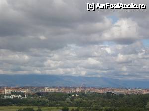 [P52] Moncalieri - vedere spre Torino in centrul Arcul Olimpic din Lingotto » foto by Nicu Teusdea
 - 
<span class="allrVoted glyphicon glyphicon-heart hidden" id="av404837"></span>
<a class="m-l-10 hidden" id="sv404837" onclick="voting_Foto_DelVot(,404837,29456)" role="button">șterge vot <span class="glyphicon glyphicon-remove"></span></a>
<a id="v9404837" class=" c-red"  onclick="voting_Foto_SetVot(404837)" role="button"><span class="glyphicon glyphicon-heart-empty"></span> <b>LIKE</b> = Votează poza</a> <img class="hidden"  id="f404837W9" src="/imagini/loader.gif" border="0" /><span class="AjErrMes hidden" id="e404837ErM"></span>