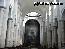 [P05] Imagine din biserica unde se pastreaza giulgiul lui Isus » foto by leonmaximilian
 - 
<span class="allrVoted glyphicon glyphicon-heart hidden" id="av271478"></span>
<a class="m-l-10 hidden" id="sv271478" onclick="voting_Foto_DelVot(,271478,29456)" role="button">șterge vot <span class="glyphicon glyphicon-remove"></span></a>
<a id="v9271478" class=" c-red"  onclick="voting_Foto_SetVot(271478)" role="button"><span class="glyphicon glyphicon-heart-empty"></span> <b>LIKE</b> = Votează poza</a> <img class="hidden"  id="f271478W9" src="/imagini/loader.gif" border="0" /><span class="AjErrMes hidden" id="e271478ErM"></span>