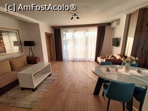 [P08] Apartament - living. » foto by tata123 🔱
 - 
<span class="allrVoted glyphicon glyphicon-heart hidden" id="av1547185"></span>
<a class="m-l-10 hidden" id="sv1547185" onclick="voting_Foto_DelVot(,1547185,29465)" role="button">șterge vot <span class="glyphicon glyphicon-remove"></span></a>
<a id="v91547185" class=" c-red"  onclick="voting_Foto_SetVot(1547185)" role="button"><span class="glyphicon glyphicon-heart-empty"></span> <b>LIKE</b> = Votează poza</a> <img class="hidden"  id="f1547185W9" src="/imagini/loader.gif" border="0" /><span class="AjErrMes hidden" id="e1547185ErM"></span>