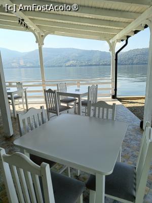 [P18] Mobilier în foișor. » foto by tata123 🔱
 - 
<span class="allrVoted glyphicon glyphicon-heart hidden" id="av1549061"></span>
<a class="m-l-10 hidden" id="sv1549061" onclick="voting_Foto_DelVot(,1549061,29472)" role="button">șterge vot <span class="glyphicon glyphicon-remove"></span></a>
<a id="v91549061" class=" c-red"  onclick="voting_Foto_SetVot(1549061)" role="button"><span class="glyphicon glyphicon-heart-empty"></span> <b>LIKE</b> = Votează poza</a> <img class="hidden"  id="f1549061W9" src="/imagini/loader.gif" border="0" /><span class="AjErrMes hidden" id="e1549061ErM"></span>