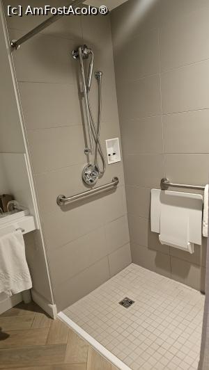 [P08] camera noastră de hotel » foto by robert
 - 
<span class="allrVoted glyphicon glyphicon-heart hidden" id="av1549814"></span>
<a class="m-l-10 hidden" id="sv1549814" onclick="voting_Foto_DelVot(,1549814,29475)" role="button">șterge vot <span class="glyphicon glyphicon-remove"></span></a>
<a id="v91549814" class=" c-red"  onclick="voting_Foto_SetVot(1549814)" role="button"><span class="glyphicon glyphicon-heart-empty"></span> <b>LIKE</b> = Votează poza</a> <img class="hidden"  id="f1549814W9" src="/imagini/loader.gif" border="0" /><span class="AjErrMes hidden" id="e1549814ErM"></span>