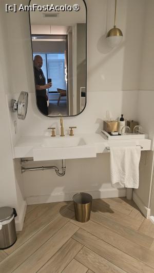 [P09] camera noastră de hotel » foto by robert
 - 
<span class="allrVoted glyphicon glyphicon-heart hidden" id="av1549815"></span>
<a class="m-l-10 hidden" id="sv1549815" onclick="voting_Foto_DelVot(,1549815,29475)" role="button">șterge vot <span class="glyphicon glyphicon-remove"></span></a>
<a id="v91549815" class=" c-red"  onclick="voting_Foto_SetVot(1549815)" role="button"><span class="glyphicon glyphicon-heart-empty"></span> <b>LIKE</b> = Votează poza</a> <img class="hidden"  id="f1549815W9" src="/imagini/loader.gif" border="0" /><span class="AjErrMes hidden" id="e1549815ErM"></span>