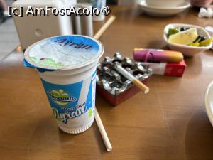 [P12] Krubera Cafe & Restaurant - Ayran » foto by nicole33
 - 
<span class="allrVoted glyphicon glyphicon-heart hidden" id="av1549803"></span>
<a class="m-l-10 hidden" id="sv1549803" onclick="voting_Foto_DelVot(,1549803,29476)" role="button">șterge vot <span class="glyphicon glyphicon-remove"></span></a>
<a id="v91549803" class=" c-red"  onclick="voting_Foto_SetVot(1549803)" role="button"><span class="glyphicon glyphicon-heart-empty"></span> <b>LIKE</b> = Votează poza</a> <img class="hidden"  id="f1549803W9" src="/imagini/loader.gif" border="0" /><span class="AjErrMes hidden" id="e1549803ErM"></span>