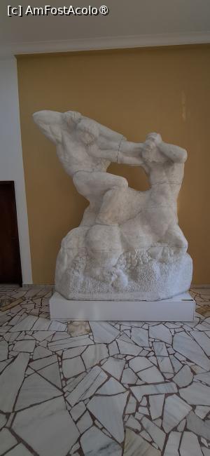 [P29] Constanta - Muzeul de Sculptura 'Ion Jalea'. Lupta lui Hercule cu Centaurul. » foto by iulianic
 - 
<span class="allrVoted glyphicon glyphicon-heart hidden" id="av1550158"></span>
<a class="m-l-10 hidden" id="sv1550158" onclick="voting_Foto_DelVot(,1550158,29478)" role="button">șterge vot <span class="glyphicon glyphicon-remove"></span></a>
<a id="v91550158" class=" c-red"  onclick="voting_Foto_SetVot(1550158)" role="button"><span class="glyphicon glyphicon-heart-empty"></span> <b>LIKE</b> = Votează poza</a> <img class="hidden"  id="f1550158W9" src="/imagini/loader.gif" border="0" /><span class="AjErrMes hidden" id="e1550158ErM"></span>
