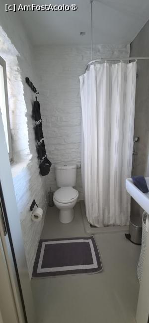 [P33] Kea Village Suites&Villas, în baie » foto by irinad
 - 
<span class="allrVoted glyphicon glyphicon-heart hidden" id="av1550289"></span>
<a class="m-l-10 hidden" id="sv1550289" onclick="voting_Foto_DelVot(,1550289,29479)" role="button">șterge vot <span class="glyphicon glyphicon-remove"></span></a>
<a id="v91550289" class=" c-red"  onclick="voting_Foto_SetVot(1550289)" role="button"><span class="glyphicon glyphicon-heart-empty"></span> <b>LIKE</b> = Votează poza</a> <img class="hidden"  id="f1550289W9" src="/imagini/loader.gif" border="0" /><span class="AjErrMes hidden" id="e1550289ErM"></span>
